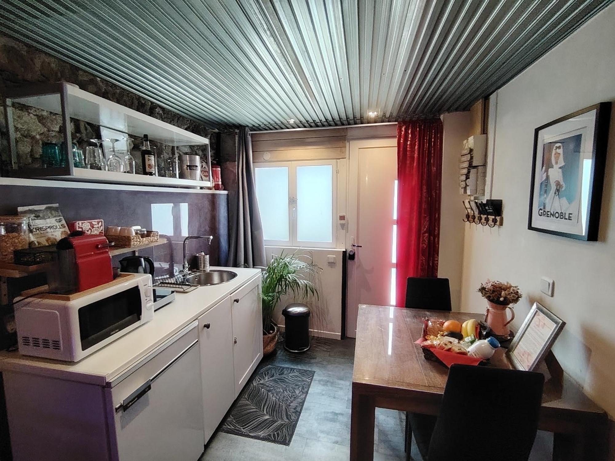 Sweet Loft Grenoble-Love Room Avec Jacuzzi & Sauna Exteriör bild