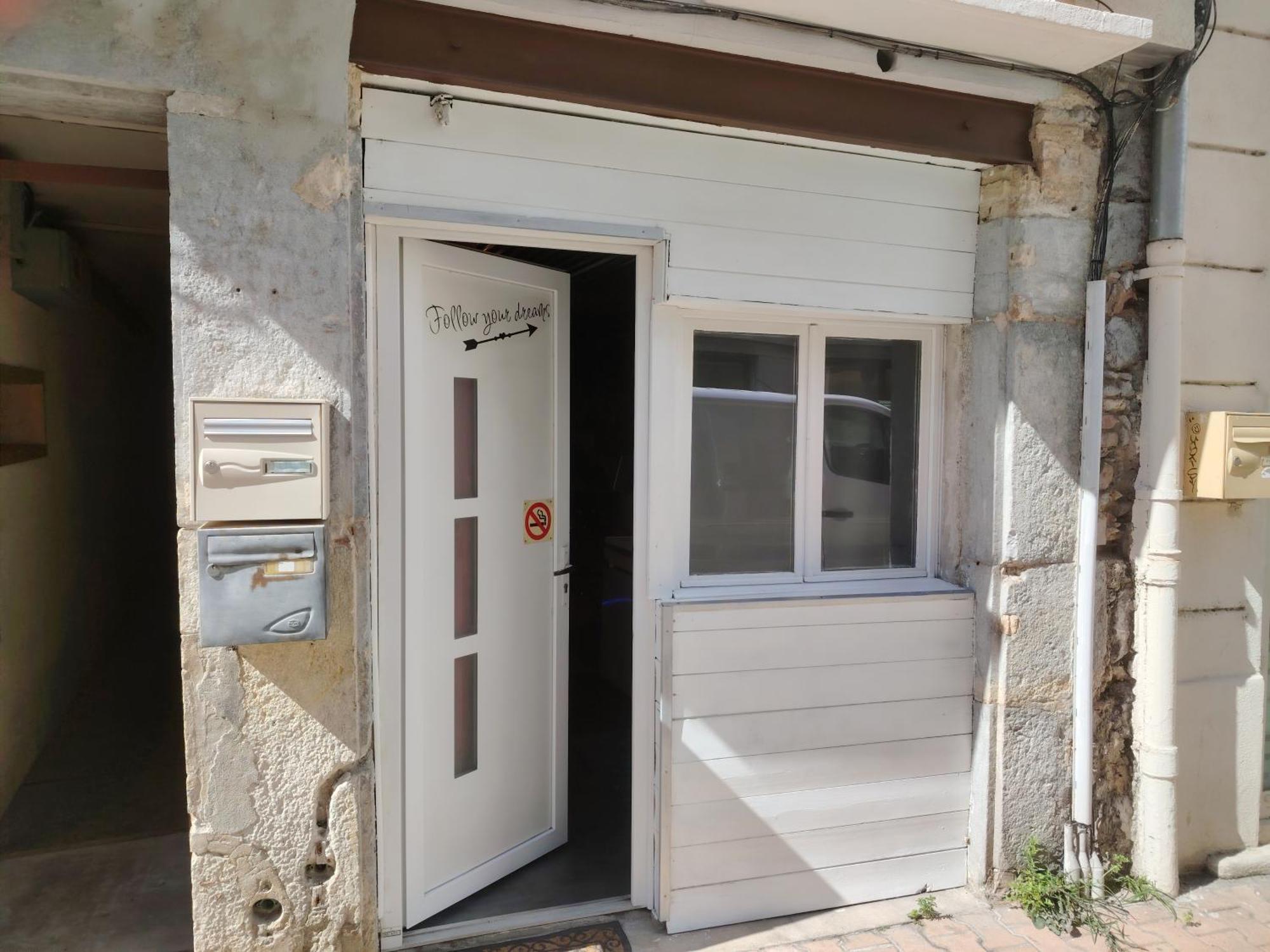 Sweet Loft Grenoble-Love Room Avec Jacuzzi & Sauna Exteriör bild