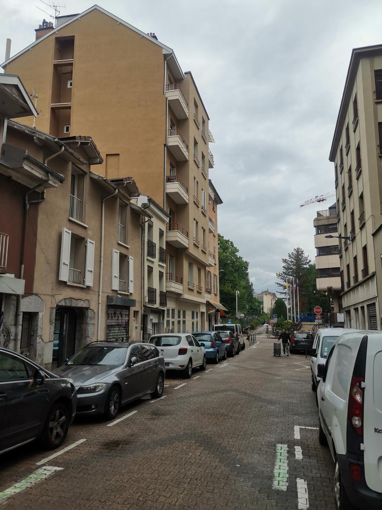 Sweet Loft Grenoble-Love Room Avec Jacuzzi & Sauna Exteriör bild